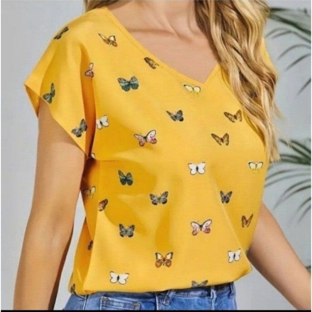 Ladies Yellow Butterfly Print T-shirt sz X-large